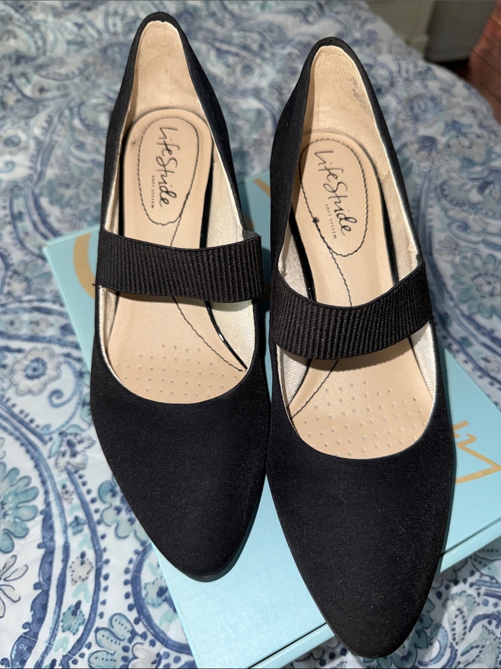 Life Stride Black Pointed Mary Jane Flats with Elastic Strap
